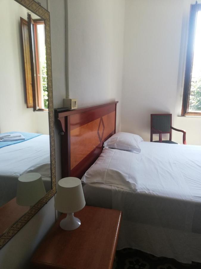 Hotel Maida Follonica Extérieur photo