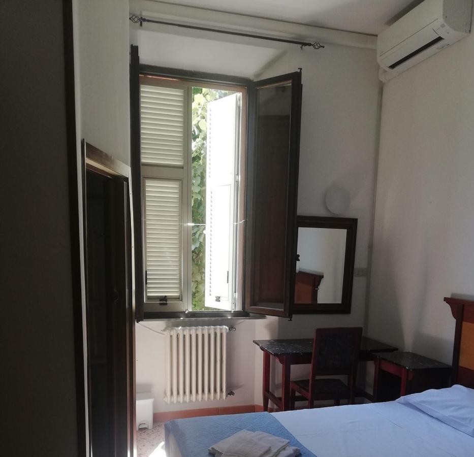 Hotel Maida Follonica Extérieur photo