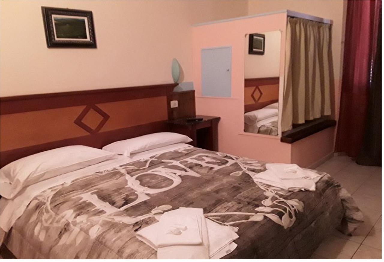 Hotel Maida Follonica Extérieur photo