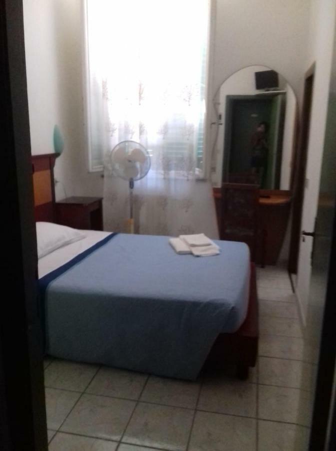Hotel Maida Follonica Extérieur photo